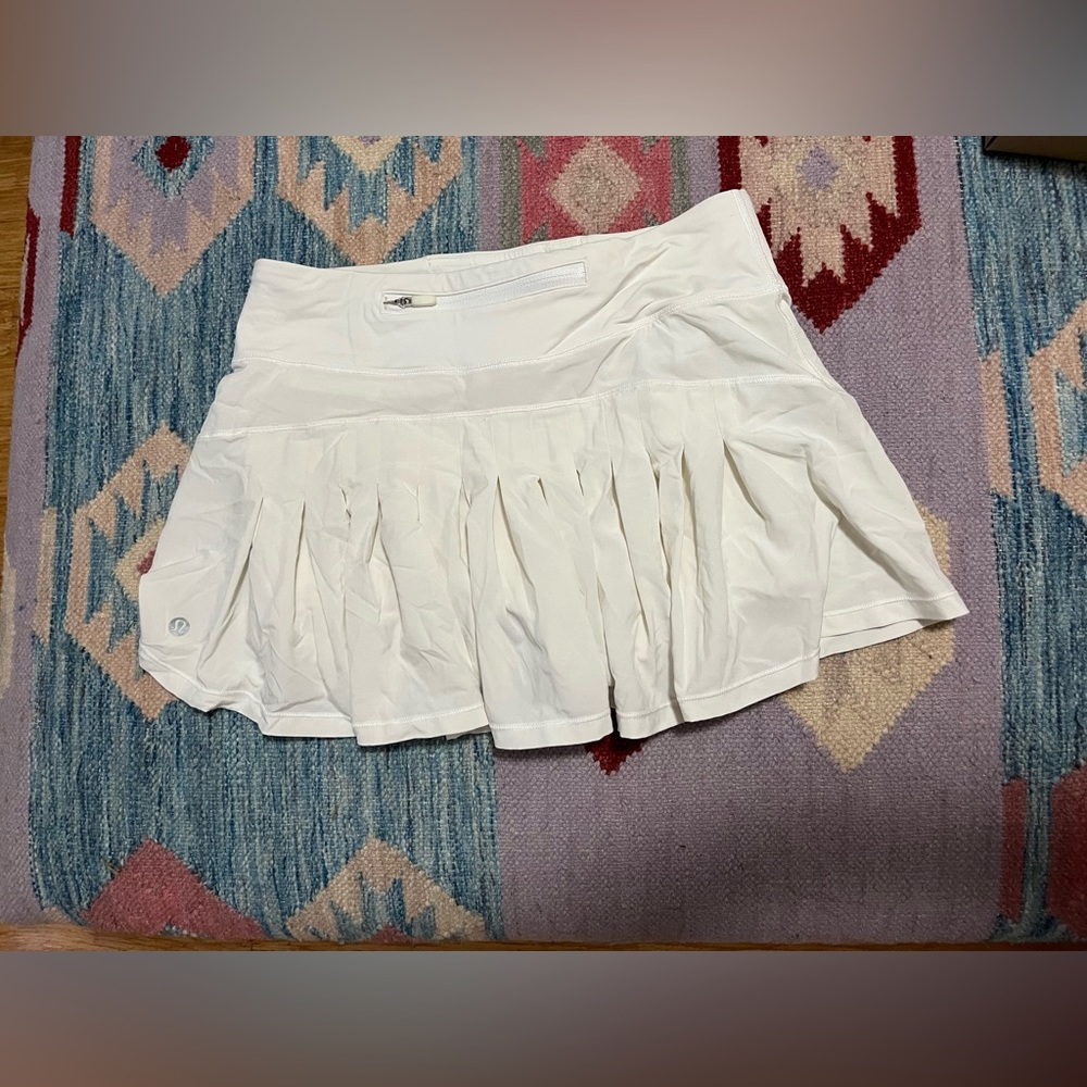 Lululemon white tennis skirt | White pleated tennis skirt